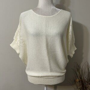 Vtg The Fire Islander Woman Short Sleeve Knit Sweater Ivory Round Neck Sz 38 USA